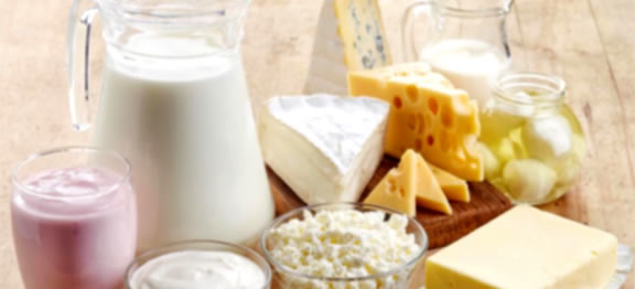 Per la tutela del consumatore dal prossimo 20 aprile le etichette di latte e latticini prodotti in Italia dovranno indicare il paese di origine del latte